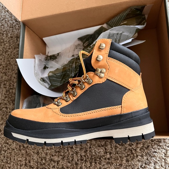 NWT Timberland Men Boots Field Trekker size 7 - Picture 2 of 5